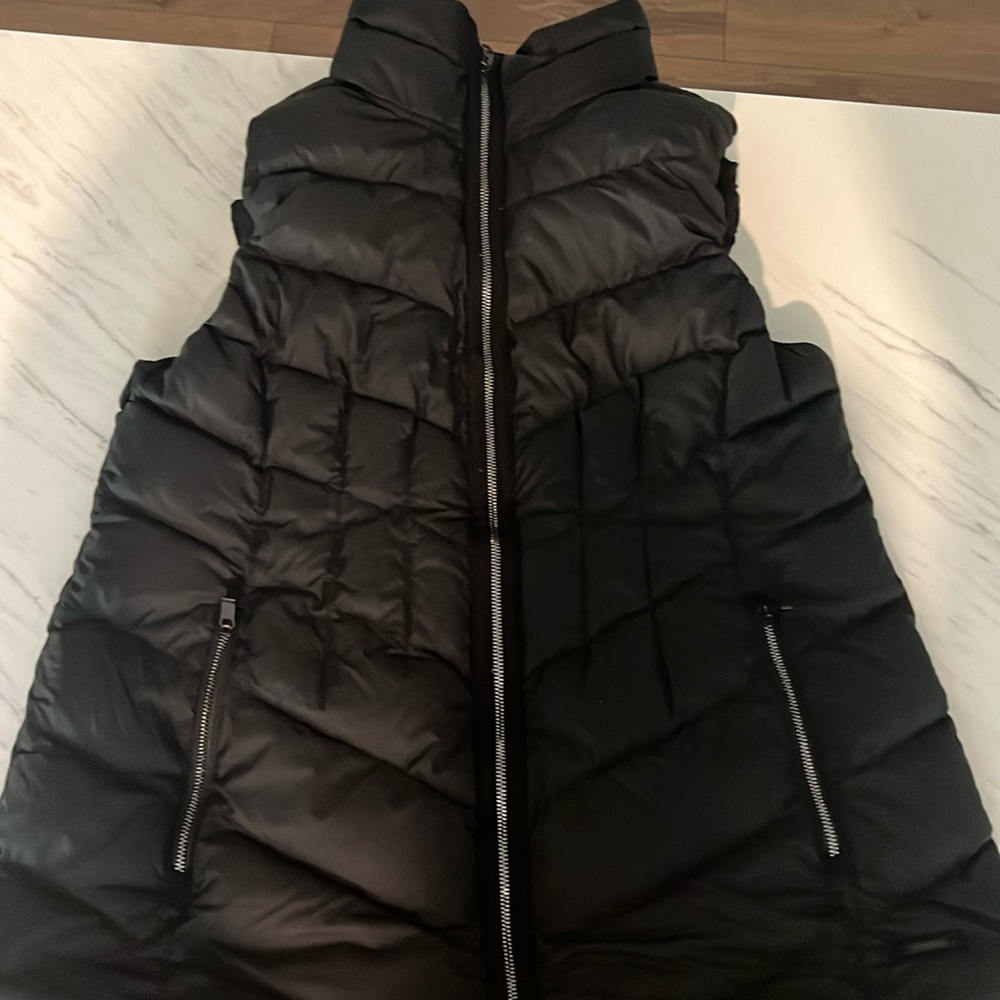Athleta Down Puffer Vest CYA